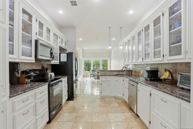 110 Regent Pass, New Braunfels, TX 78132