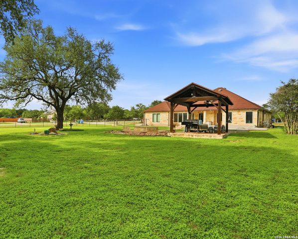110 Regent Pass, New Braunfels, TX 78132