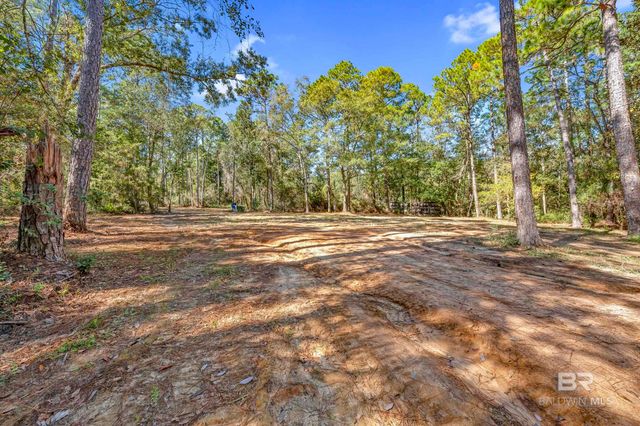 11010 Coleman Lane, Elberta, AL 36530