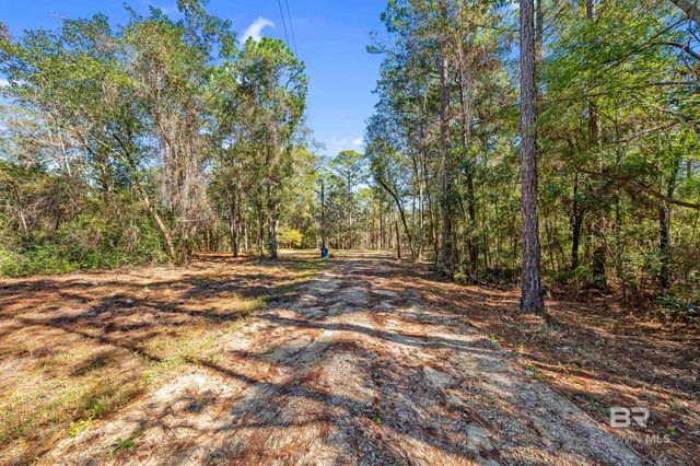 11010 Coleman Lane, Elberta, AL 36530