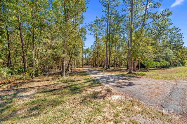 11010 Coleman Lane, Elberta, AL 36530