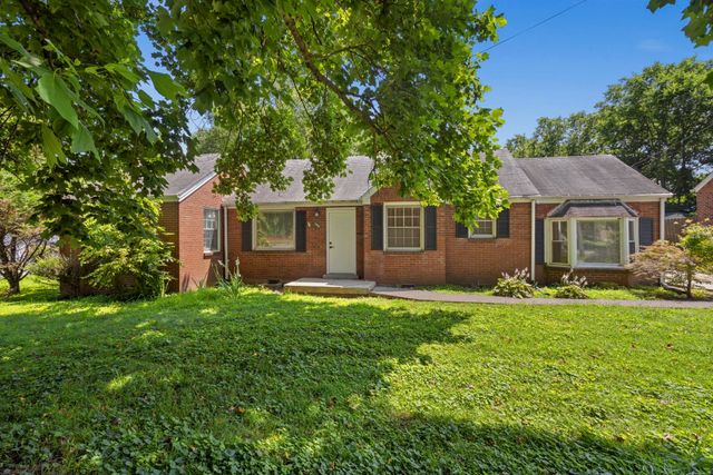 1001 Horseshoe Dr, Nashville, TN 37216