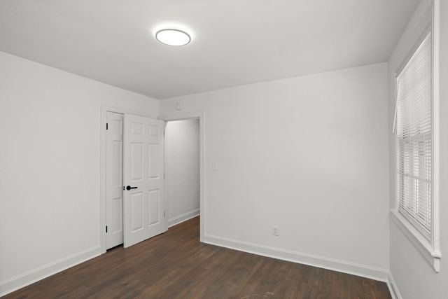 1001 Horseshoe Dr, Nashville, TN 37216