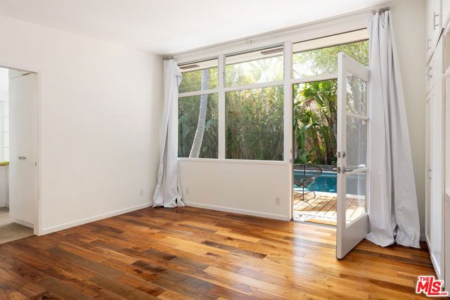 5715 Satsuma Avenue, North Hollywood (los Angeles), CA 91601