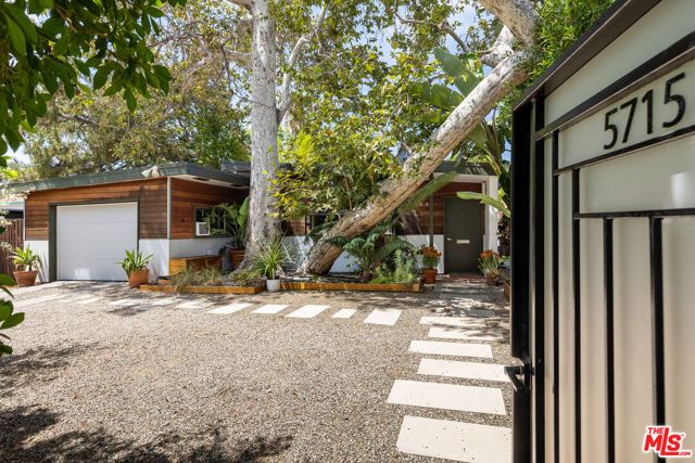 5715 Satsuma Avenue, North Hollywood (los Angeles), CA 91601