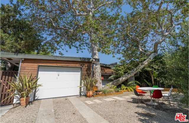 5715 Satsuma Avenue, North Hollywood (los Angeles), CA 91601