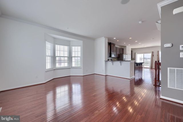 963 BRECHIN LN, York, PA 17403