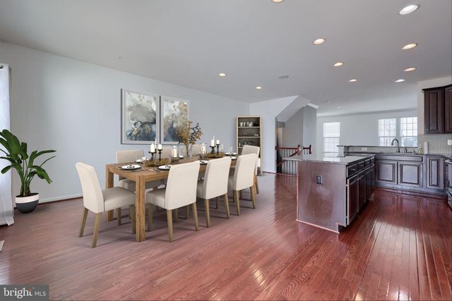 963 BRECHIN LN, York, PA 17403