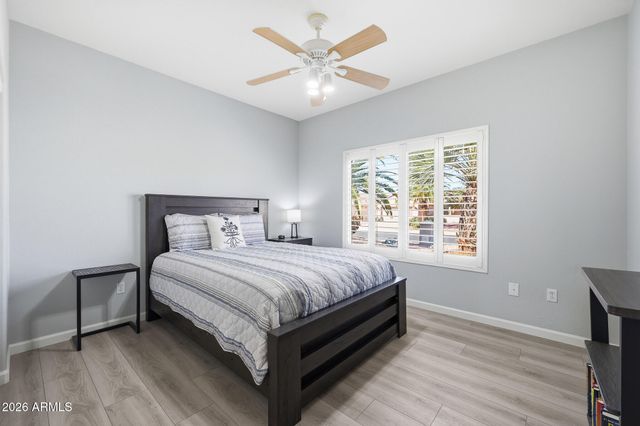 18325 N SHIMMER Lane, Surprise, AZ 85374