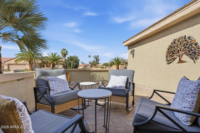 18325 N SHIMMER Lane, Surprise, AZ 85374