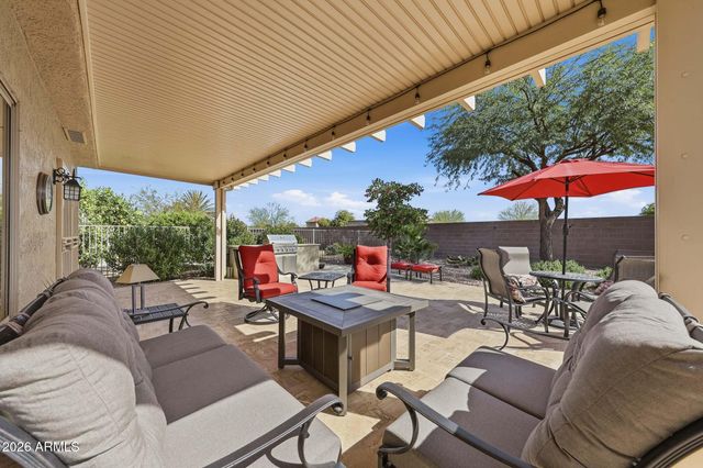 18325 N SHIMMER Lane, Surprise, AZ 85374