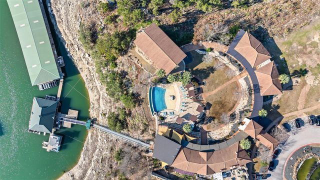 206 Tumbling Stream CV, Lakeway, TX 78734