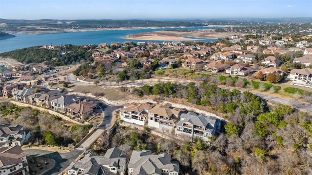 206 Tumbling Stream CV, Lakeway, TX 78734