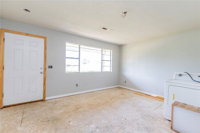 1323, 1325, 1327 Price Lane, Rogers, AR 72758