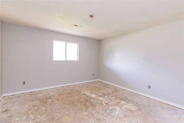 1323, 1325, 1327 Price Lane, Rogers, AR 72758