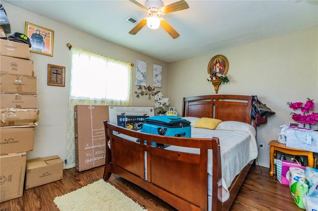1323, 1325, 1327 Price Lane, Rogers, AR 72758