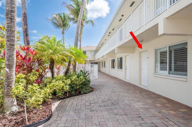 1872 NE 46th St D5, Fort Lauderdale, FL 33308