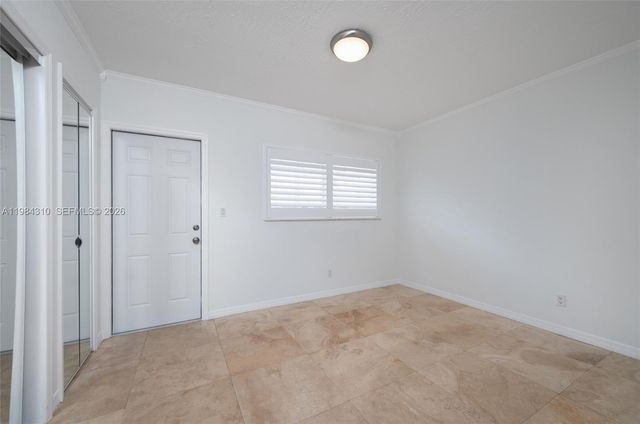 1872 NE 46th St D5, Fort Lauderdale, FL 33308