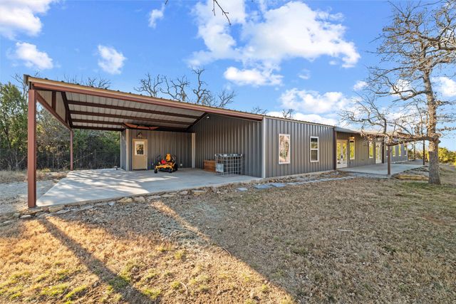 2140 S Bosley Trail, Santo, TX 76472