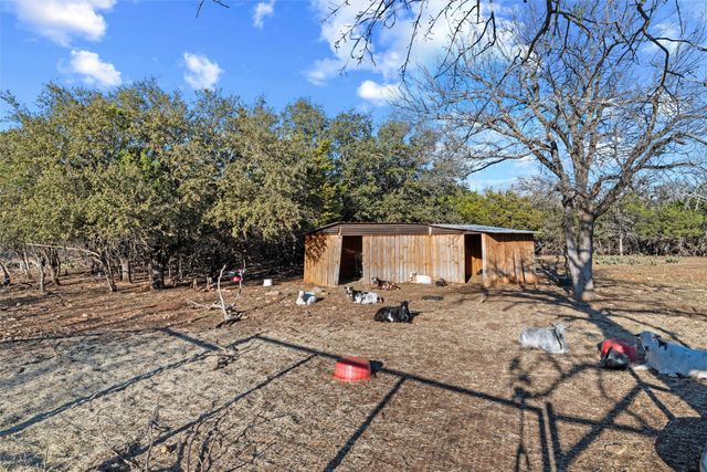 2140 S Bosley Trail, Santo, TX 76472