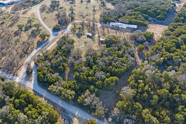 2140 S Bosley Trail, Santo, TX 76472