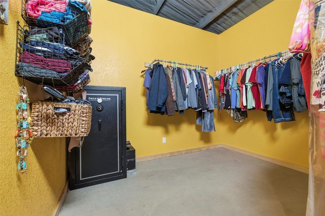 2140 S Bosley Trail, Santo, TX 76472