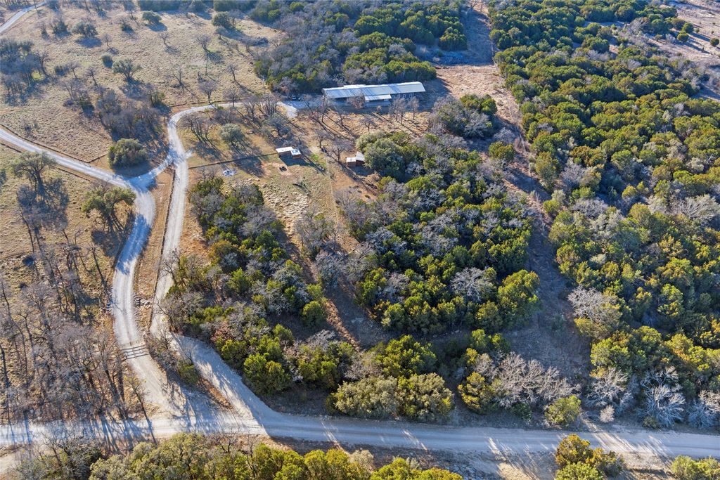 2140 S Bosley Trail, Santo, TX 76472