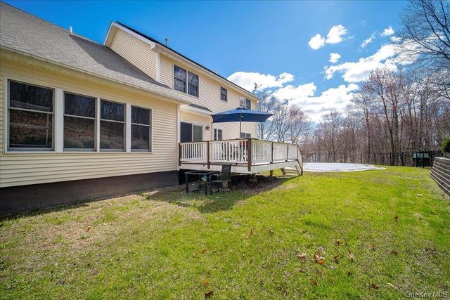 17 Long View Drive, Unionville, NY 10988