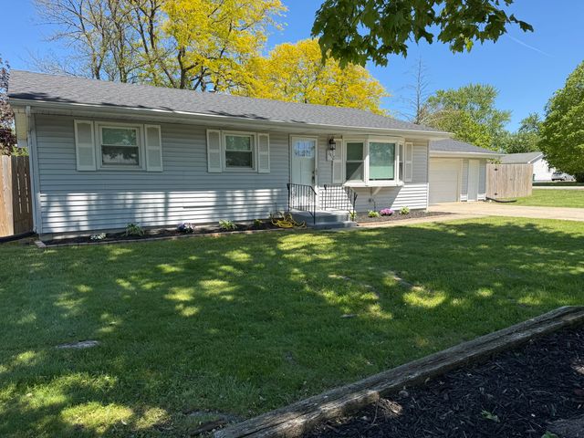 3412 W 78th Place, Merrillville, IN 46410