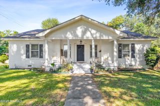 400 N Hebert Avenue, Kaplan, LA 70548