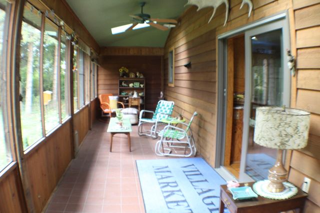 5435 State Road, Hillsdale, MI 49242