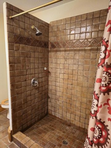 5435 State Road, Hillsdale, MI 49242