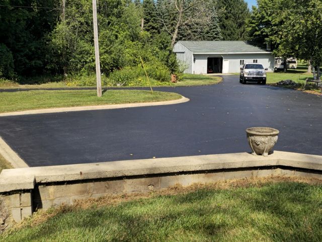 5435 State Road, Hillsdale, MI 49242