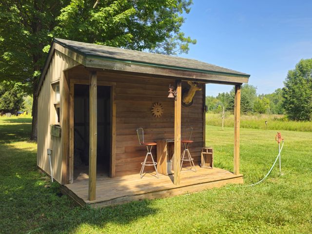 5435 State Road, Hillsdale, MI 49242