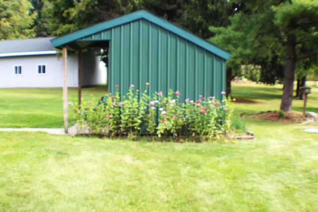 5435 State Road, Hillsdale, MI 49242