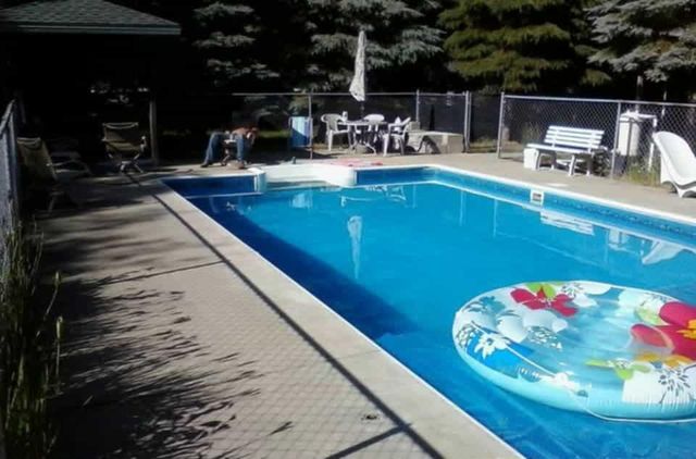 5435 State Road, Hillsdale, MI 49242