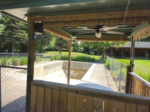 5435 State Road, Hillsdale, MI 49242