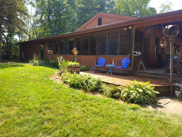 5435 State Road, Hillsdale, MI 49242