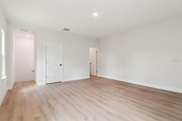 41650 LIGUSTRUM STREET, Eustis, FL 32736