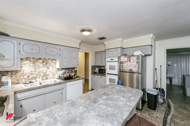 2831 Jonathan Lane, Shreveport, LA 71108