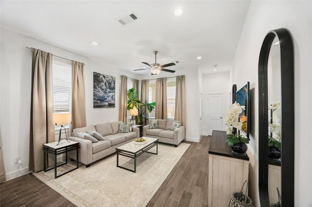 7806 Coco Verde Drive, Cypress, TX 77433