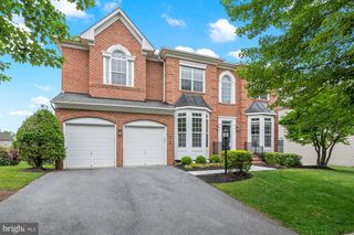 2510 STONE CLIFF DR, Baltimore, MD 21209