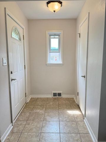 6403 48th AVENUE, Kenosha, WI 53142
