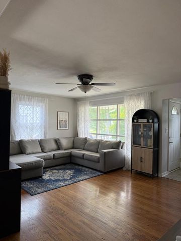 6403 48th AVENUE, Kenosha, WI 53142