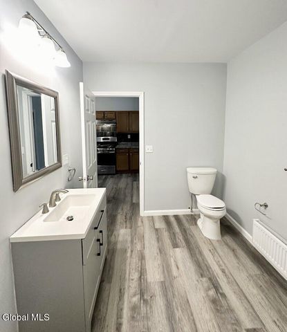 28 Albany Street, Albany, NY 12204