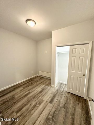 28 Albany Street, Albany, NY 12204