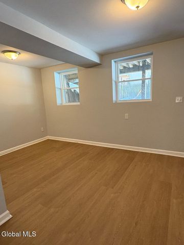 28 Albany Street, Albany, NY 12204