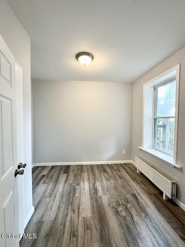 28 Albany Street, Albany, NY 12204