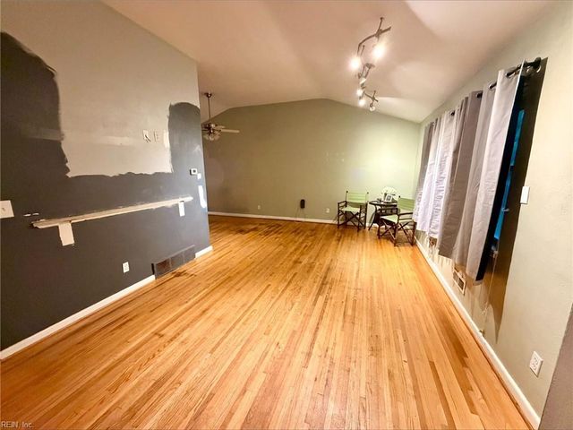 8333 Capeview AVE, Norfolk, VA 23518