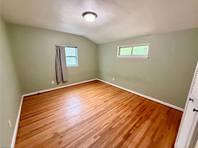 8333 Capeview AVE, Norfolk, VA 23518